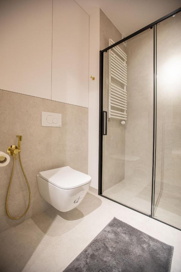 Rent40 Apartamenty Aura 2 Gdansk Old Town Exteriör bild